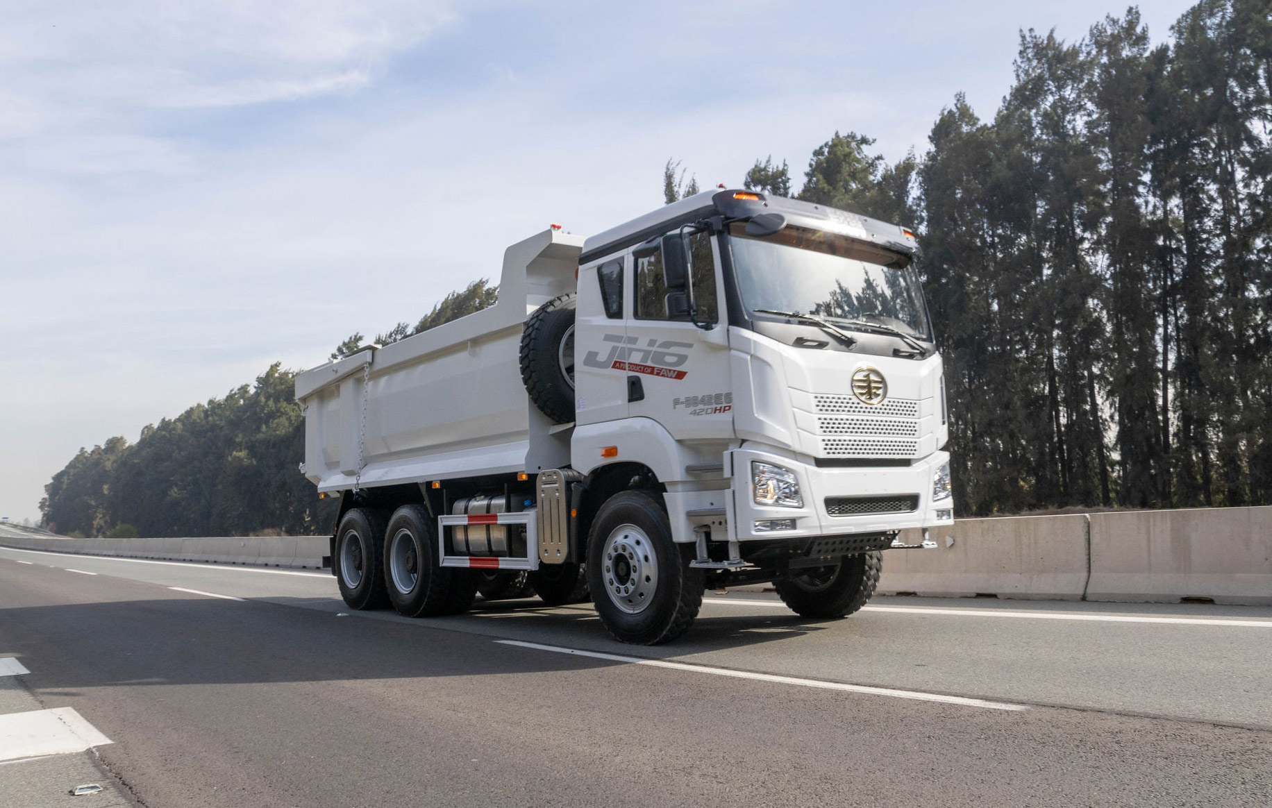 F-3842 TOLVA 6X4 MT