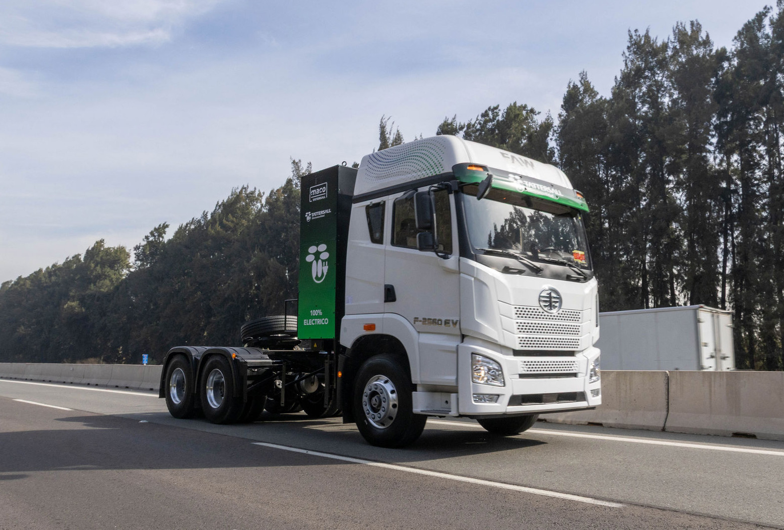 F-2650 EV 6X4